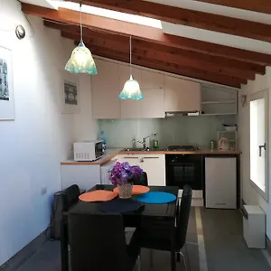 Charming House In , Venecia Italia