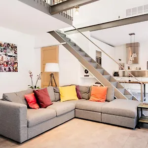 Design Loft Bocconi , Milan Italie