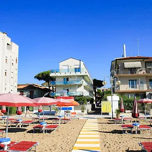  Apartman Sun House - Host Solution Olaszország