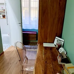 2 Via Fabio Mangone , Milán Italia